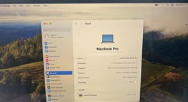 Fair
													MacBook Pro 2018 (With Touch Bar) - 13" - I7, Silver, 512 GB, 16 GB, photo 4 of 11