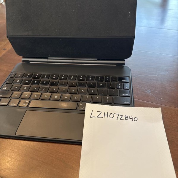 Apple Magic Keyboard for iPad - Black