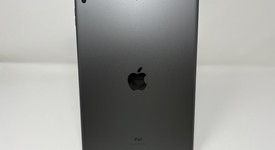 Mint
													Apple iPad 9th Gen - Wi-Fi, Gray, 64 GB, A2602, photo 2 of 6
