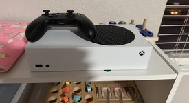 Mint
													Xbox Series S (2020) - White, 512 GB, photo 1 of 9
