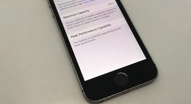 Good
													Apple iPhone SE 1st Gen 2016 - T-Mobile, Grey, 32 GB, A1662, photo 3 of 12