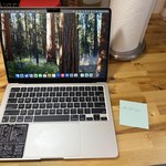 Good MacBook Air 2022 (M2) - 13 inch - 256 GB, Starlight, 8 GB, Apple M2