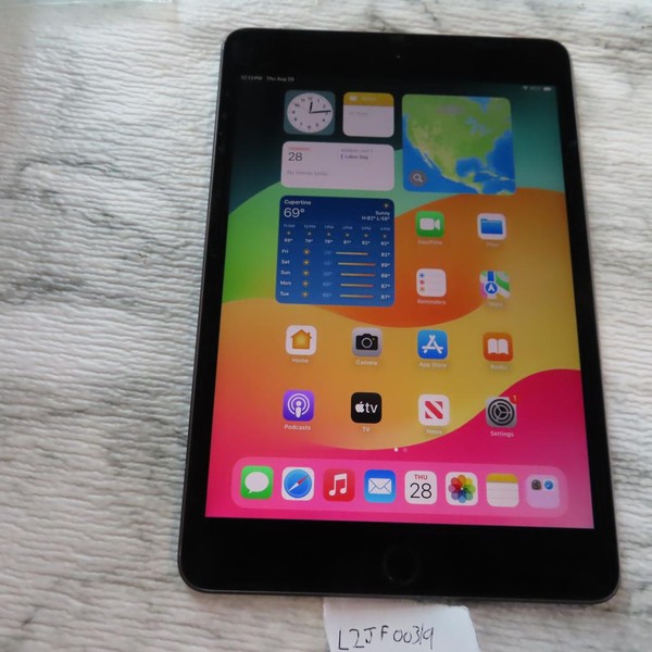 Apple iPad Mini 5th Gen - Unlocked, 64 GB, Gray