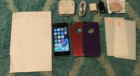 Good
													Apple iPhone SE 1st Gen 2016 - Unlocked, Grey, 16 GB, A1662, photo 1 of 6