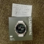 New Garmin Fenix 8 - Silver, AMOLED