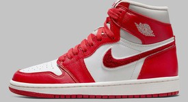 New
													Jordan 1 Retro High OG Varsity Red (Women's) - 8.5, photo 1 of 8