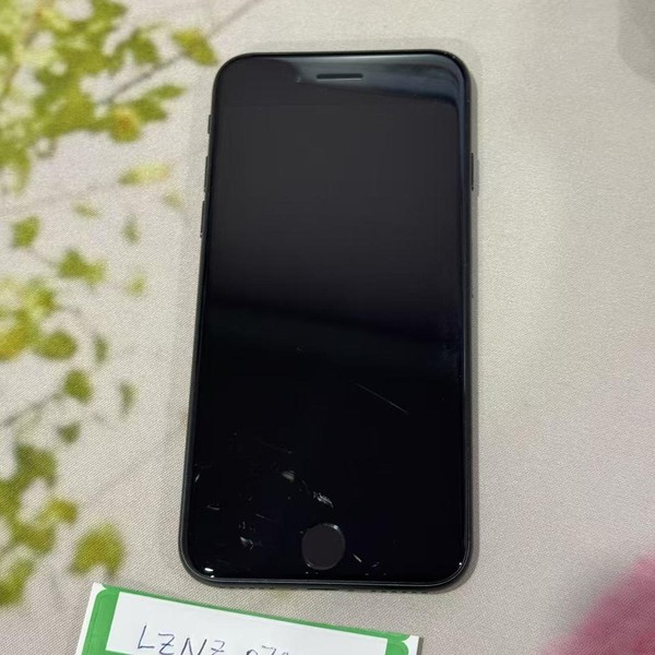 Apple iPhone SE 2nd Gen 2020 - Unlocked, 64 GB, Black, A2275