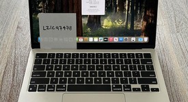 Good
													MacBook Air 2024 (M3) - 13" - Apple M3, Starlight, 512 GB, 16 GB, 10-core GPU, photo 4 of 4