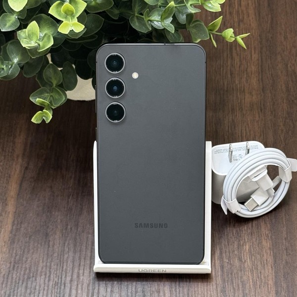 Samsung Galaxy S24 FE - Xfinity, Gray, 128 GB, SM-S721U