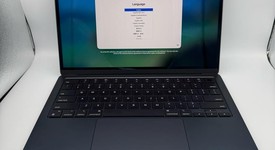 Fair
													MacBook Air 2022 (M2) - 13" - Apple M2, Midnight, 256 GB, 8 GB, photo 1 of 10