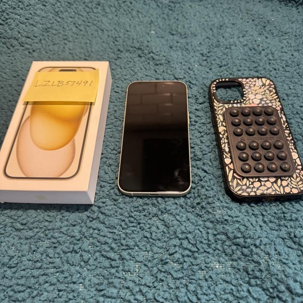 Apple iPhone 15 - Unlocked, 128 GB, Yellow, A2846