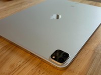 Apple iPad Pro 12.9" 5th Gen 2021