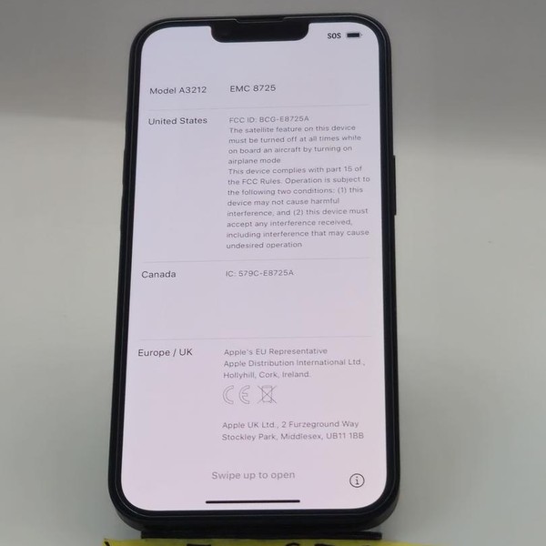 Apple iPhone 16e - Metro by T-Mobile, 128 GB, Black, A3212