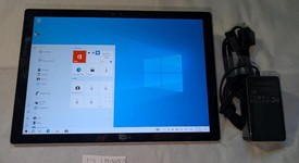 Good
													Microsoft Surface Pro 4 - 12.3 Inch - Wi-Fi, Silver, 256 GB, 8 GB, photo 1 of 7