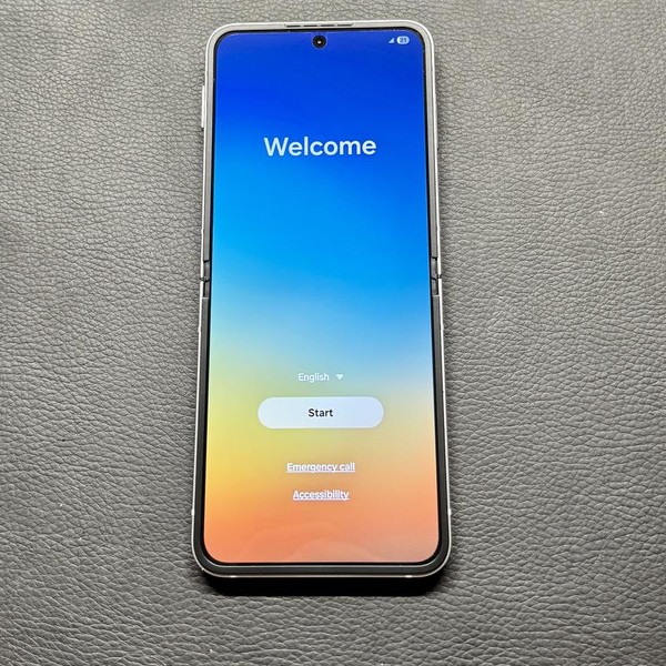 Samsung Galaxy Z Flip6 - T-Mobile, Silver, 256 GB, 12 GB, SM-F741U