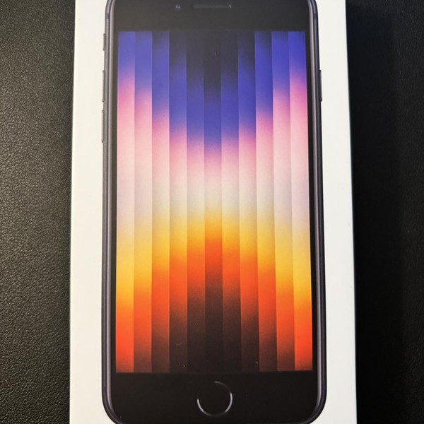 Apple iPhone SE 3rd Gen 2022 - Unlocked, Midnight, 64 GB, A2595