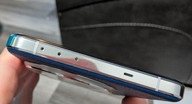 Mint
													OnePlus 13 - Unlocked, Midnight Ocean, 512 GB, 16 GB, photo 5 of 7