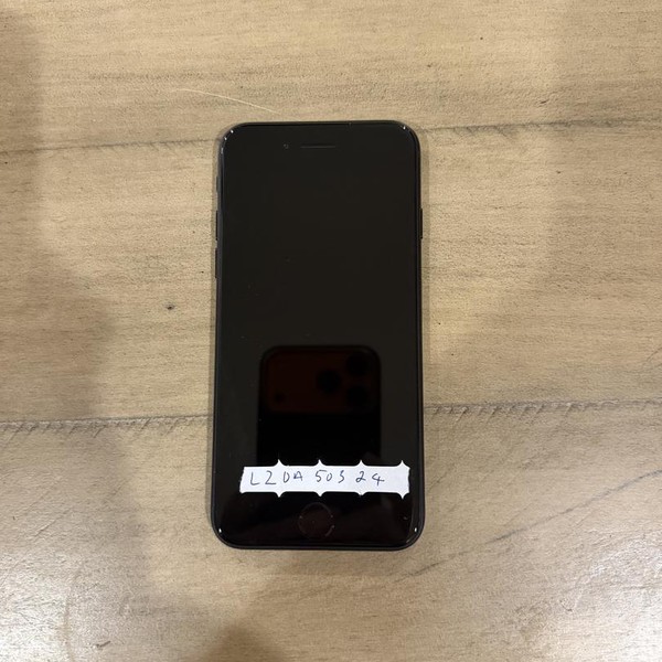 Apple iPhone SE 3rd Gen 2022 - Unlocked, 64 GB, Midnight, A2595