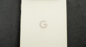 Mint
													Google Pixel 9 Pro - Unlocked, Porcelain, 128 GB, 16 GB, GR83Y, photo 3 of 9