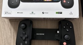 Mint
													Backbone One Controller - Lightning (iPhone), Standard, photo 4 of 6