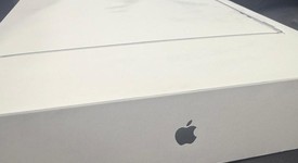 New
													MacBook Air 2025 (M4) - 15" - Apple M4, Silver, 1 TB, 24 GB, photo 3 of 11