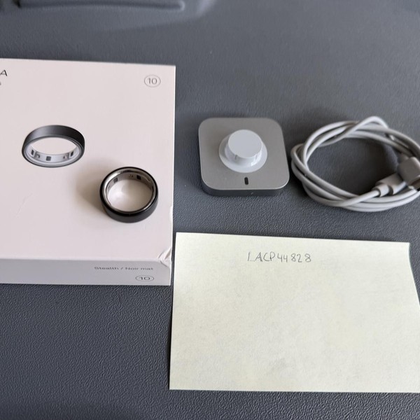 Oura Ring Gen 4 - Stealth, Size 10