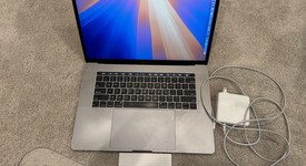 Good
													MacBook Pro 2018 (With Touch Bar) - 15" - I7, Gray, 1 TB, 32 GB, photo 1 of 9