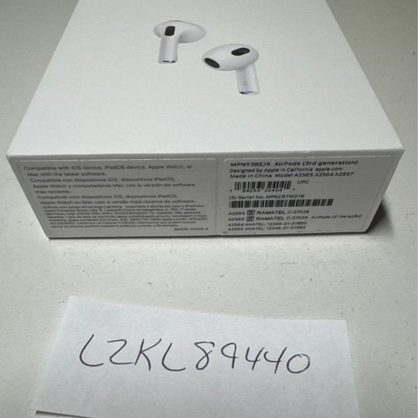 Apple AirPods 3rd Gen - Lightning Case