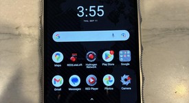 Mint
													Red Hydrogen One - Unlocked, Titanium, 256 GB, photo 5 of 5