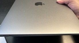 Good
													MacBook Air 2019 - 13" - I5, Silver, 128 GB, 8 GB, photo 4 of 8