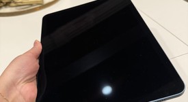 Good
													Apple iPad Air 5th Gen - Unlocked, Blue, 256 GB, A2589, photo 4 of 9