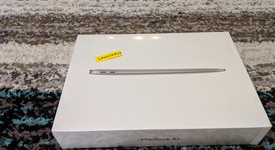 New
													MacBook Air 2018 - 13" - I5, Gray, 128 GB, 8 GB, photo 1 of 5
