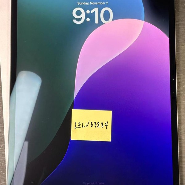 Apple iPad Pro 13 inch (M4) 2024 - Unlocked, 2 TB, Black, 16 GB, A2926, Standard Glass