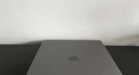 Good
													MacBook Pro 2017 (With Touch Bar) - 15" - I7, Gray, 1 TB, 16 GB, photo 5 of 7