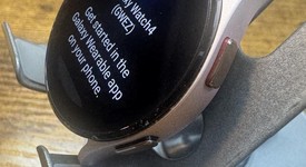 Good
													Samsung Galaxy Watch4 - Unlocked, Gold, 40mm, photo 2 of 6