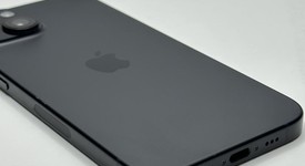 Mint
													Apple iPhone 15 - Unlocked, Black, 128 GB, A2846, photo 4 of 7