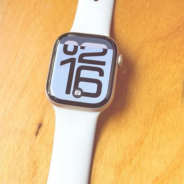 Apple Watch Series 10 42mm - Rose Gold, A2997 - GPS, Aluminum
