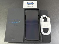 Motorola Razr Ultra (2025)