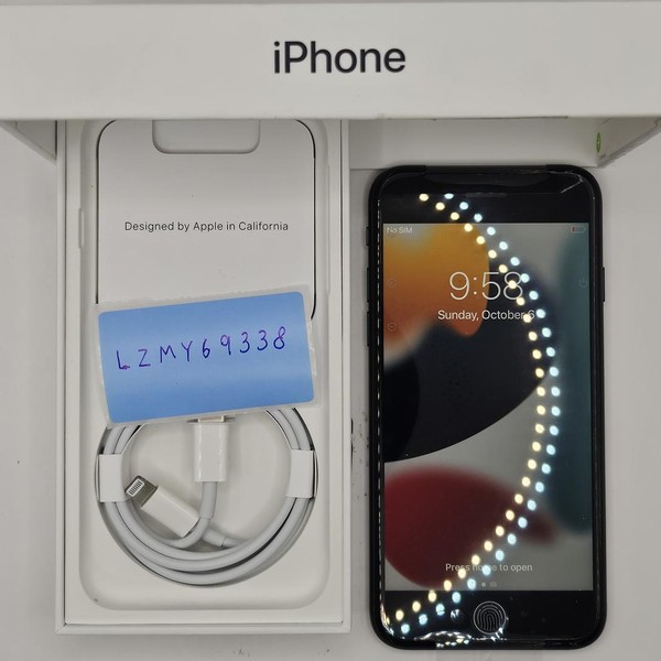 Apple iPhone SE 3rd Gen 2022 - Unlocked, 64 GB, Midnight, A2595