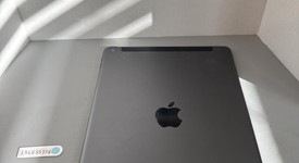 Good
													Apple iPad 9th Gen - Unlocked, Gray, 64 GB, A2603, photo 3 of 5