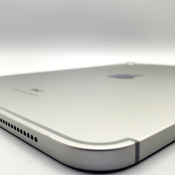 Apple iPad 10th Gen - Unlocked, 64 GB, Silver, A2757