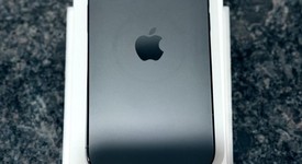 Mint
													Apple iPhone 14 Pro - Unlocked, Black, 256 GB, A2650, photo 2 of 13