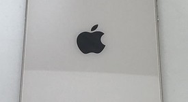 Mint
													Apple iPhone 12 - Unlocked, White, 64 GB, A2172, photo 2 of 7