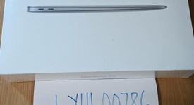 New
													MacBook Air 2020 - 13" - I5, Gray, 512 GB, 8 GB, photo 1 of 4