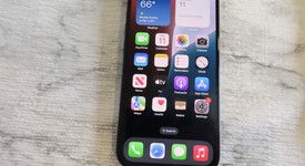 Mint
													Apple iPhone 15 - Unlocked, Black, 128 GB, A2846, photo 1 of 8