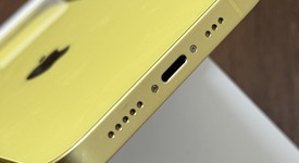 Mint
													Apple iPhone 14 - Unlocked, Yellow, 128 GB, A2649, photo 4 of 8