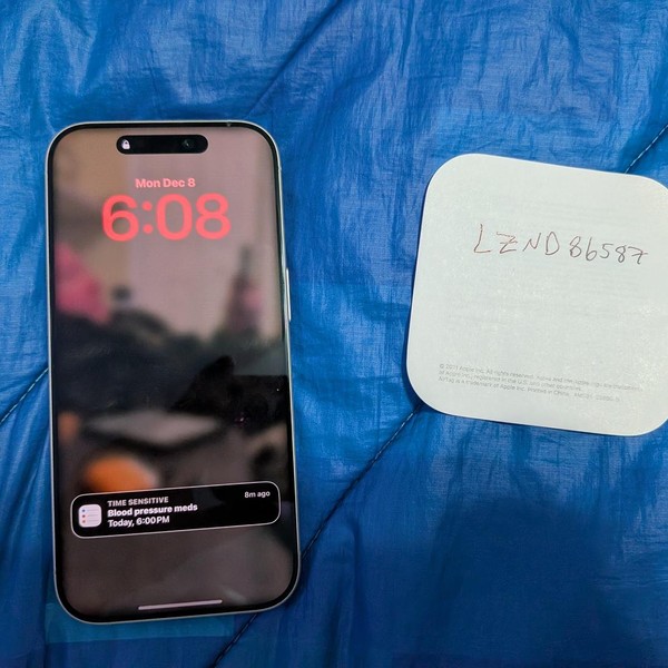 Apple iPhone 17 - Unlocked, 512 GB, White, A3258