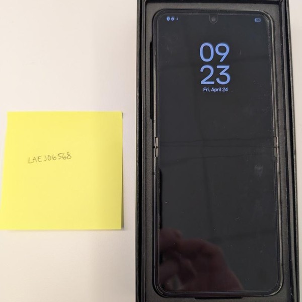 Samsung Galaxy Z Flip5 - Unlocked, 256 GB, Graphite, 8 GB, SM-F731U1