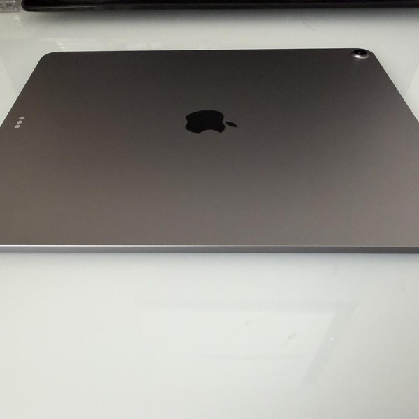 Apple iPad Air 13 inch (M3) 2025 - Wi-Fi, 256 GB, Gray