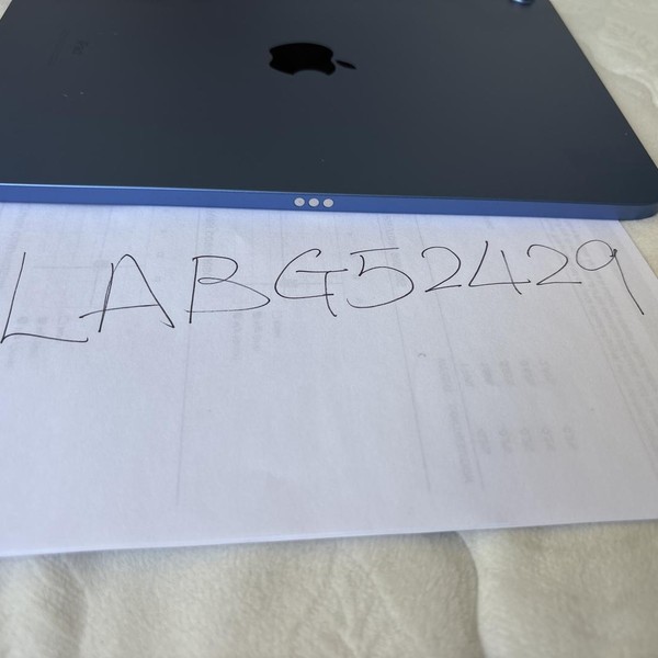 Apple iPad 10th Gen - Wi-Fi, 64 GB, Blue, A2696